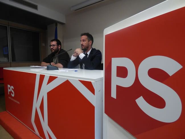 El president del PS, Pere López, i el secretari d'organització, Carles Sánchez.
