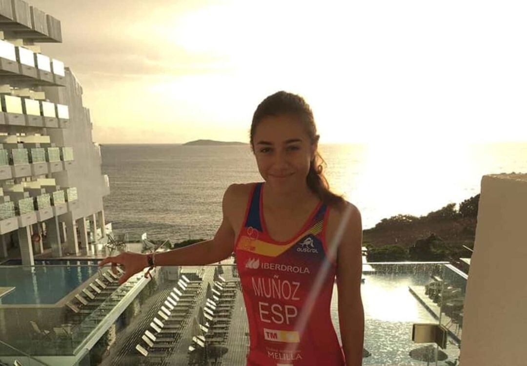 Marina Muñoz preparada para competir en el Campeonato de Europa de Duatlón celebrado en Ibiza.