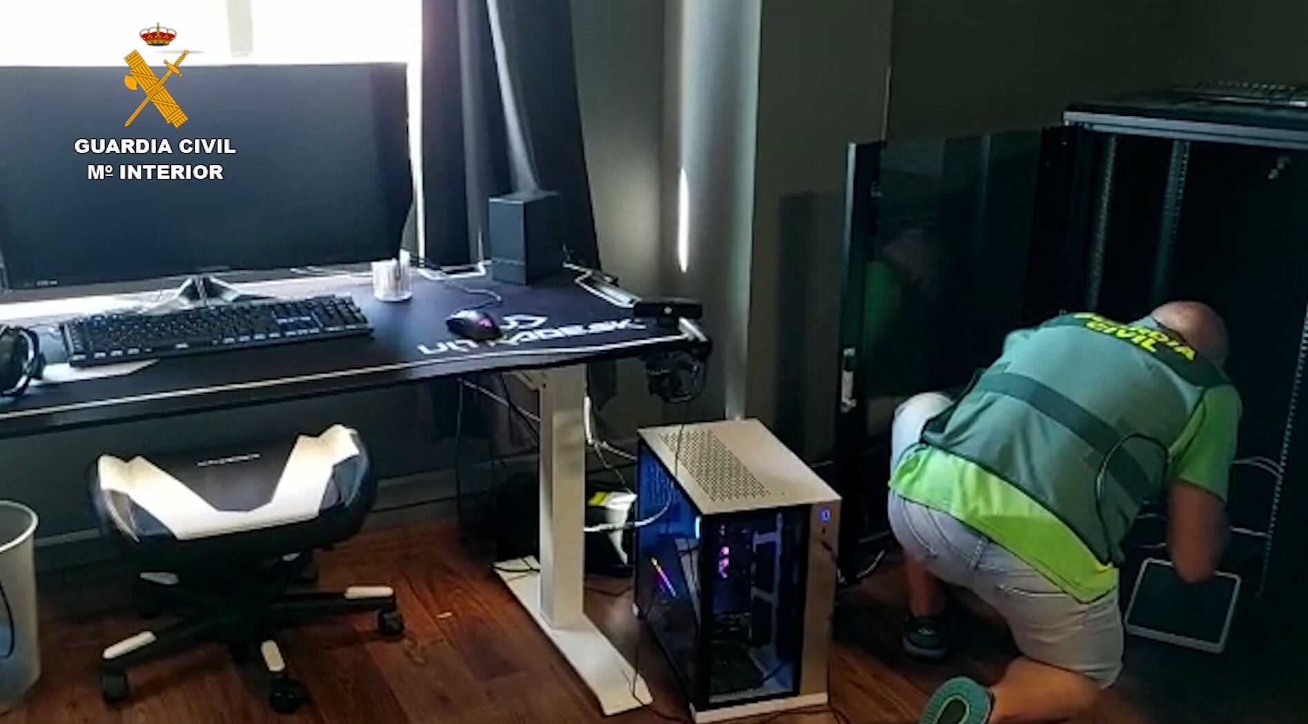 Detenido en Barcelona un hombre que abusaba de menores haciéndose pasar por representante de ‘gamers’