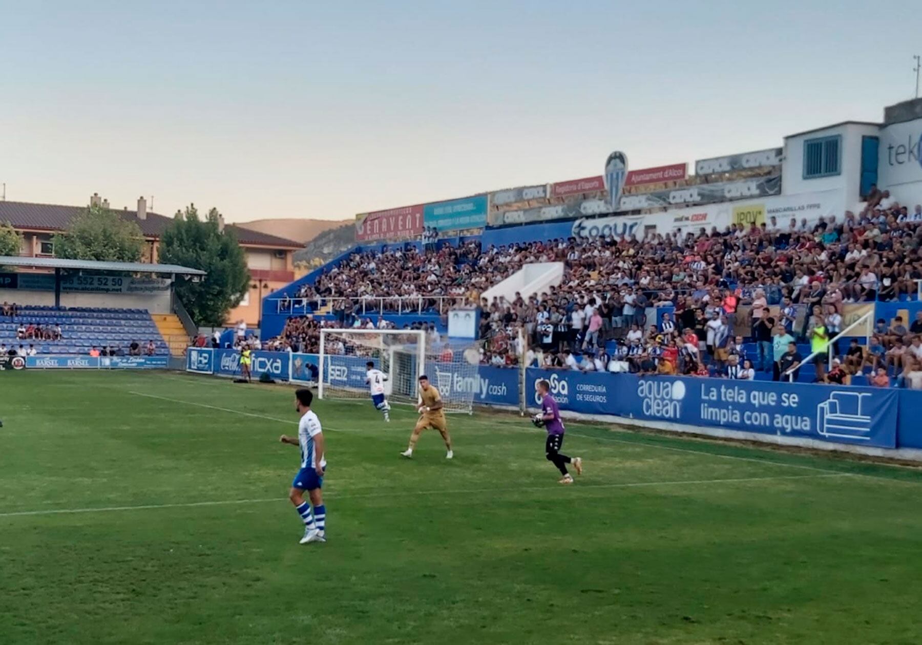 Se busca volver a ves estos ambientes en El Collao con más aficionados