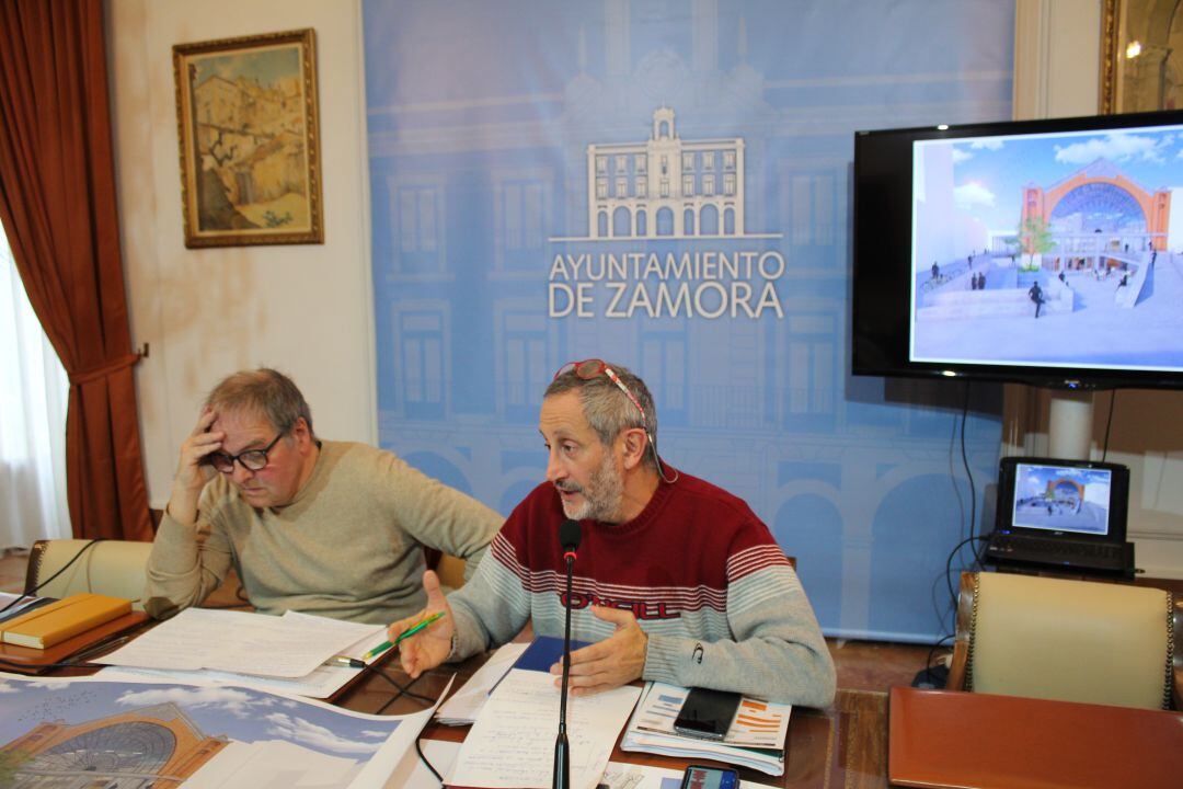 Los concejales del Ayuntamiento de Zamora, Christoph Strieder, y Romualdo Fernández