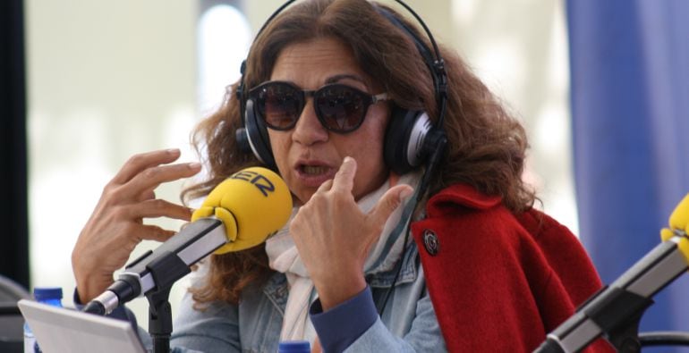 Lola Flores representa estos días en Barcelona &quot;La plaza del diamente&quot;