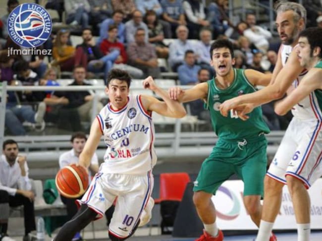 Álvaro Lobo en su etapa como jugador del Lucentum