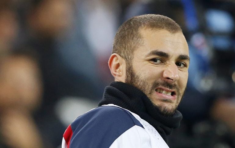 Benzema, durante un entrenamiento con la selección francesa