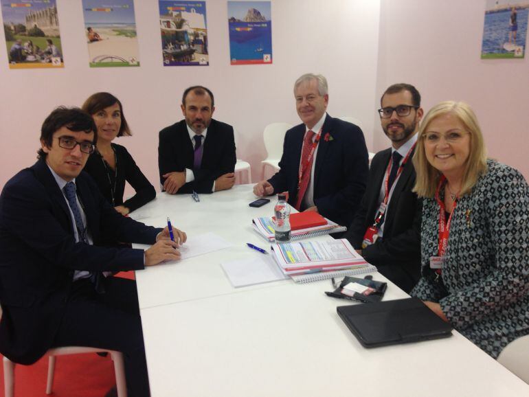 Biel Barceló en la reunión con Jet2 en la WTM de Londres