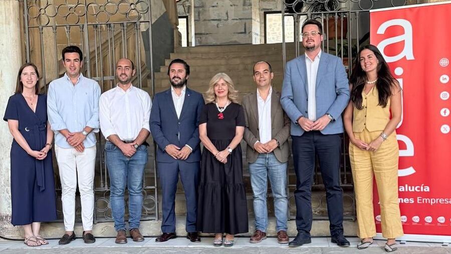 Presentación de la gala AJE-Andalucía en Úbeda.