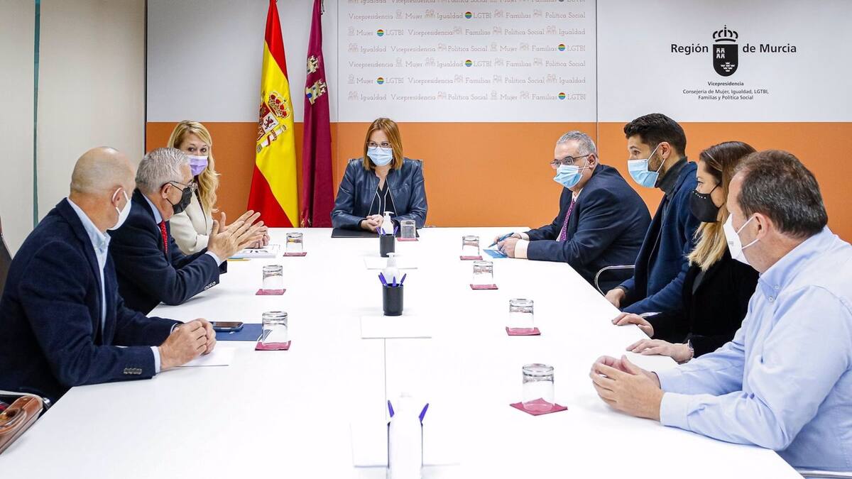 La Comunidad pagará un 13,13% en tres años por las plazas de residencias de personas mayores