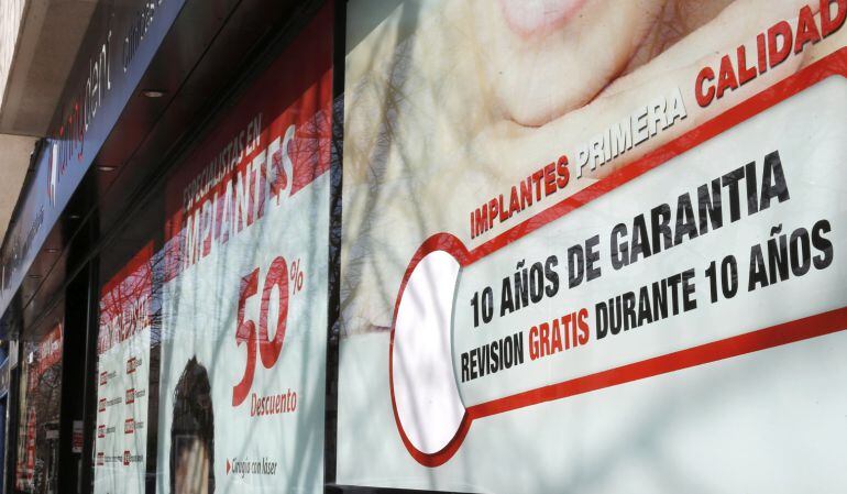 Fachada de una de las clínicas Funnydent de la región cerrada inesperadamente