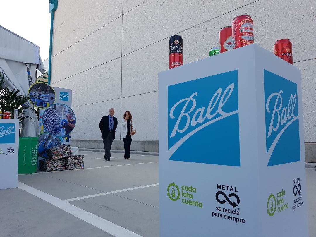 Inauguración fábrica de Ball en Cabanillas