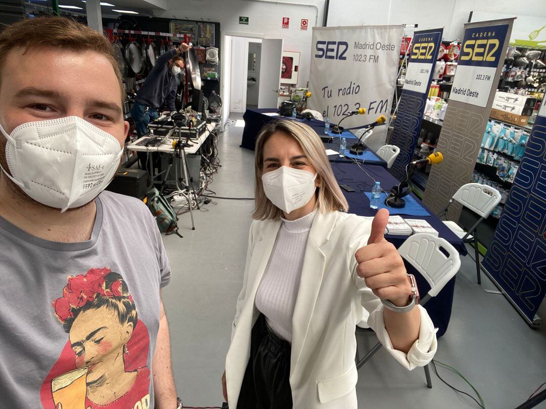 Programa exterior de Hoy por Hoy Madrid Oeste en Ferrokey Móstoles: José Medrano, Ana Iriarte y Manuel Mlorillo