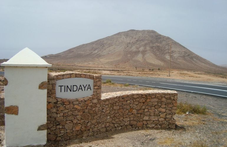 Montaña Tindaya en la isla de Fuerteventura