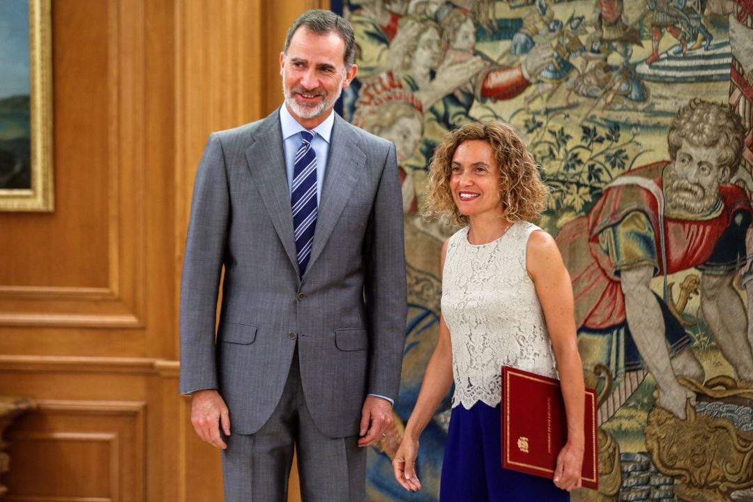 Felipe VI y la presidenta del Congreso, Meritxell Batet