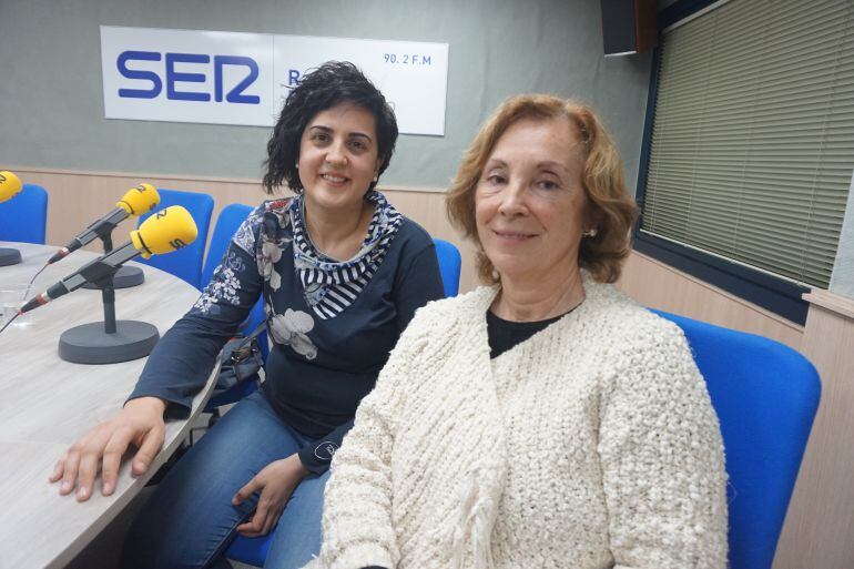 Beatriz LLorens y Eulalia Carrato en Radio Elda Cadena SER