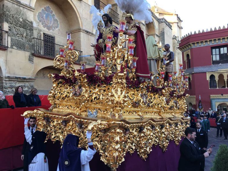 Cofradías en Carrera Oficial en la jornada del Lunes Santo