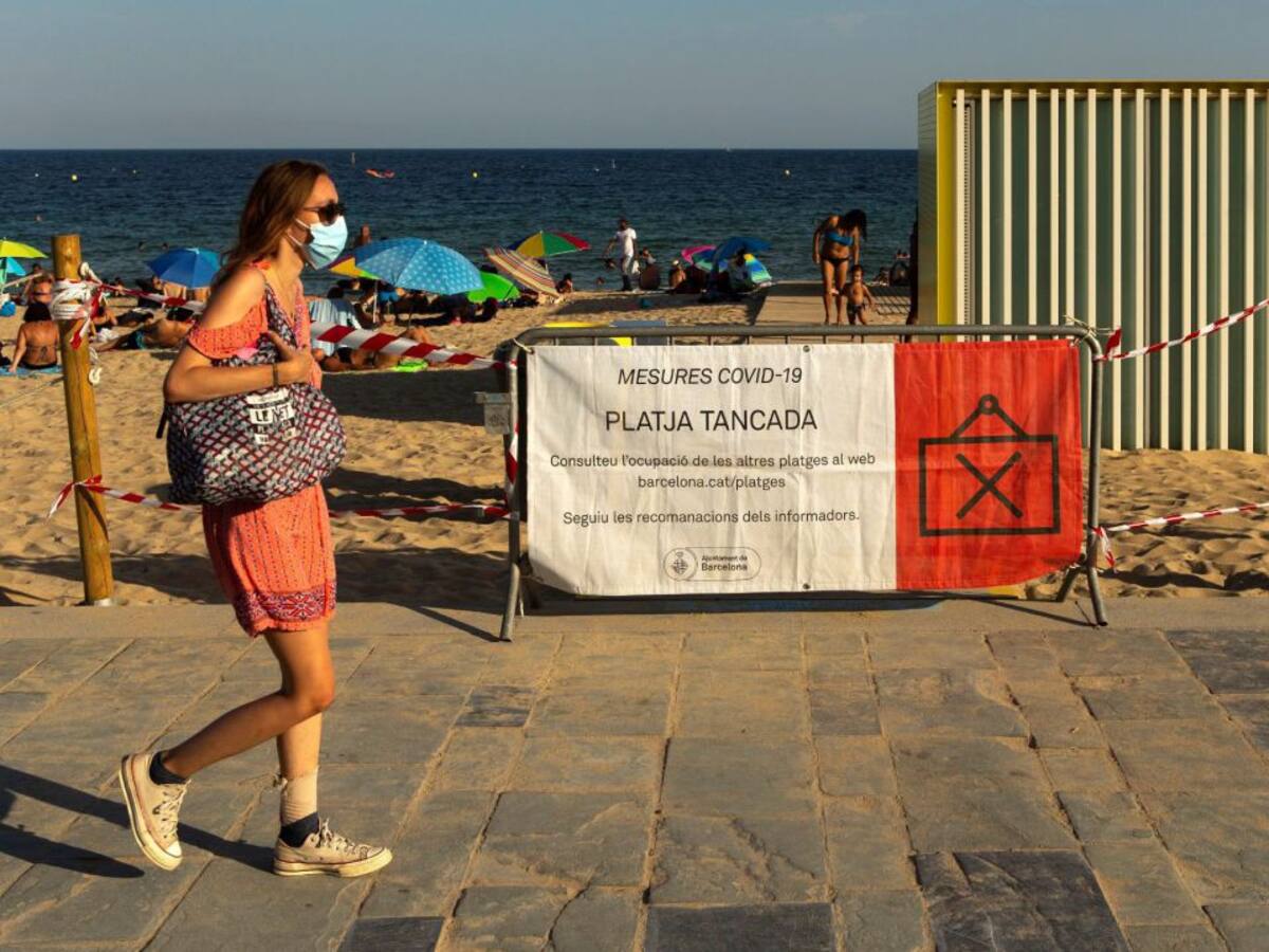 Leve descenso en el recuento de positivos por COVID-19 en Cataluña