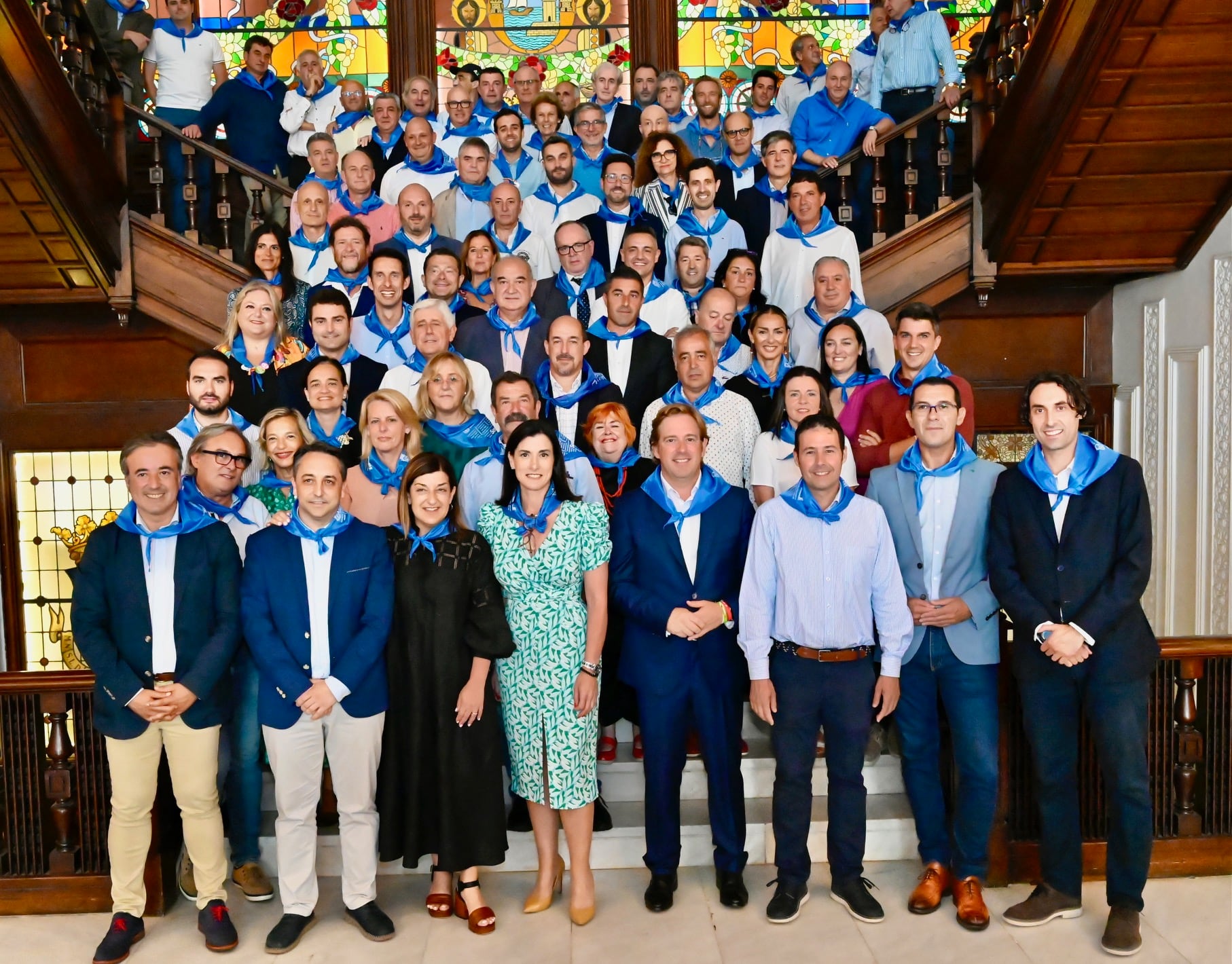 Asistentes a la comida de alcaldes por Santiago en Santander