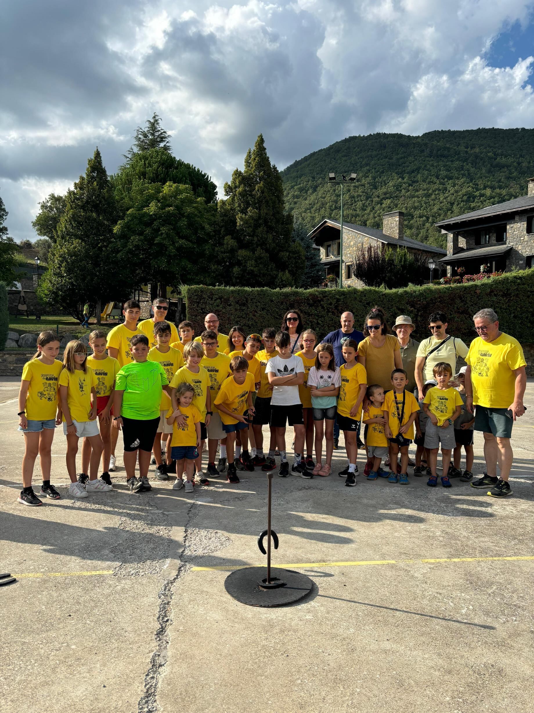 Exhibición de juegos tradicionales en Gavín