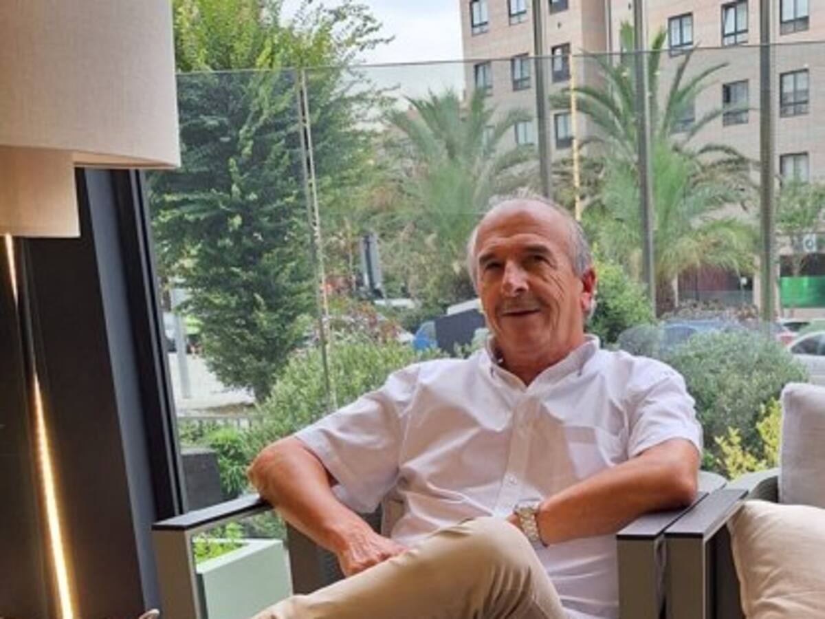 Manuel Losada mantiene su candidatura en las primarias del PSdeG a pesar de la renuncia de Caballero