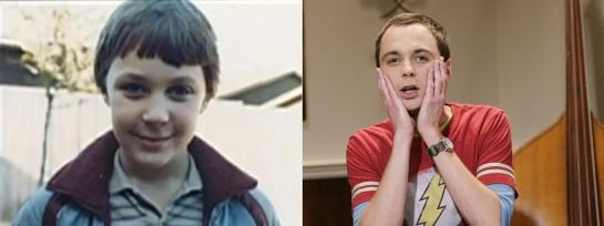 Jim Parsons, de joven, frente al doctor Sheldon Cooper.