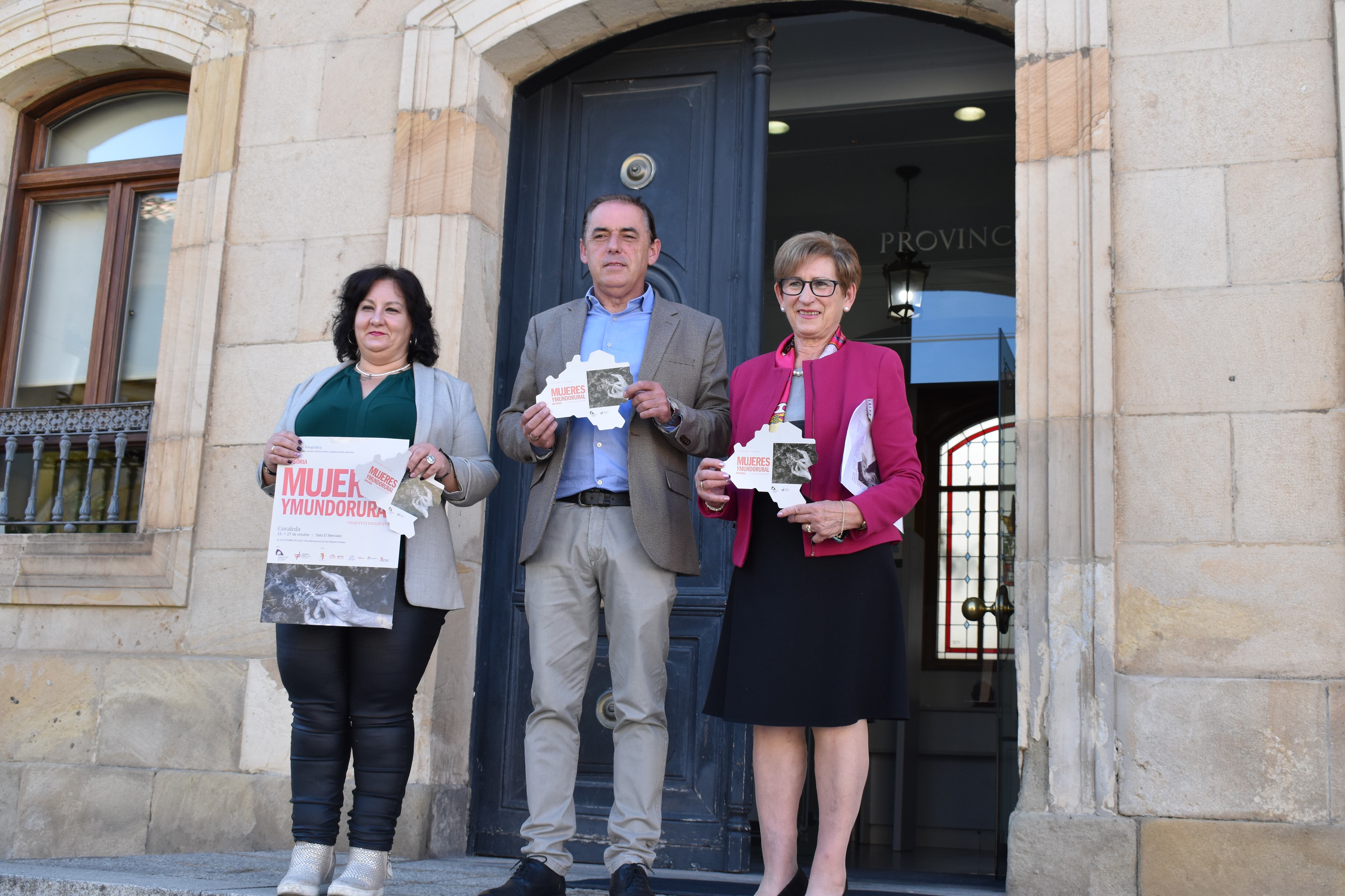 Presentación del programa Mujeres Rurales.