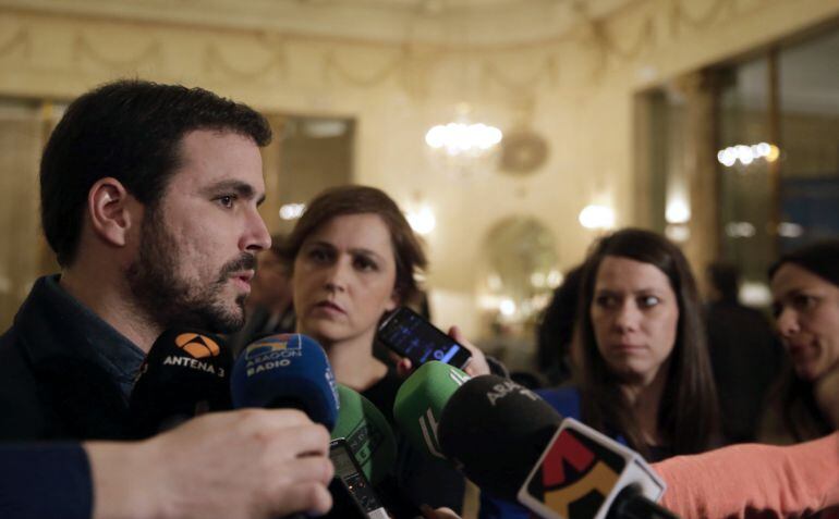 Garzón hace declaraciones ante los medios el pasado viernes en Madrid.