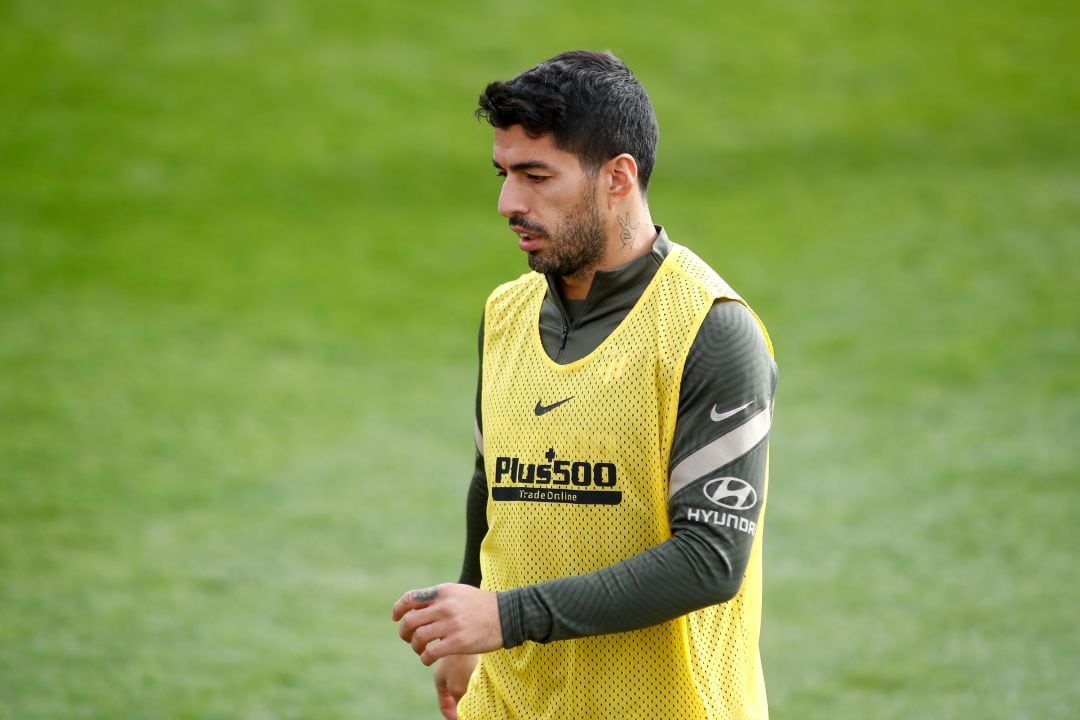 Luis Suárez, durante un entrenamiento con el Atlético de Madrid. 