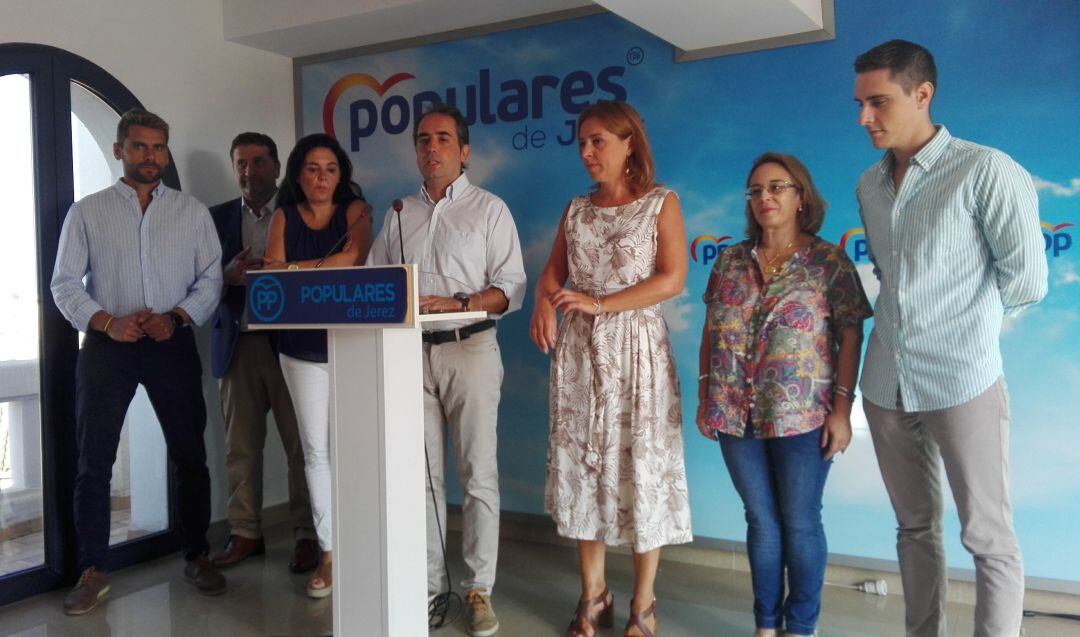 Rueda de prensa de este viernes en la sede del Partido Popular de Jerez