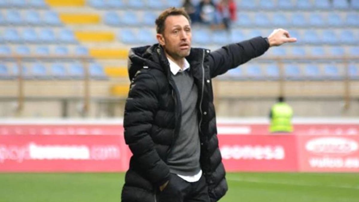 "Aira lo ha parado todo a la espera de la Cultural"