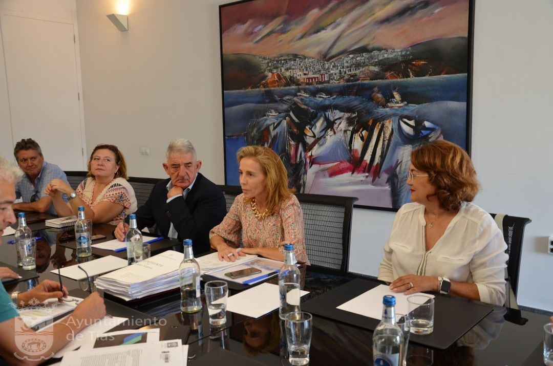 Reunión de la Patronal con el Ayuntamiento de Tías.