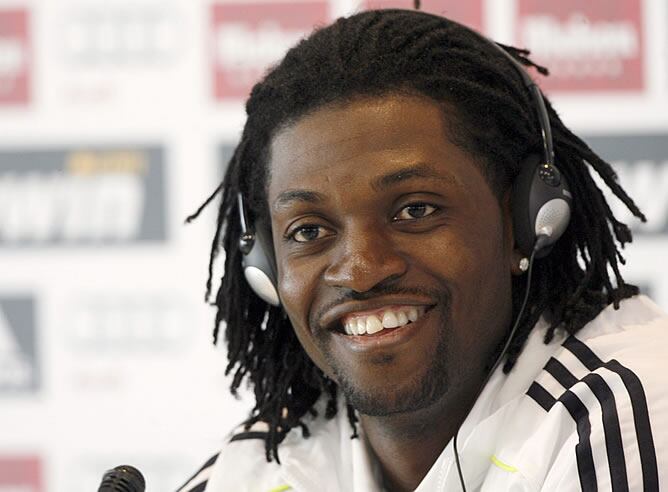 Adebayor, durante la rueda de prensa