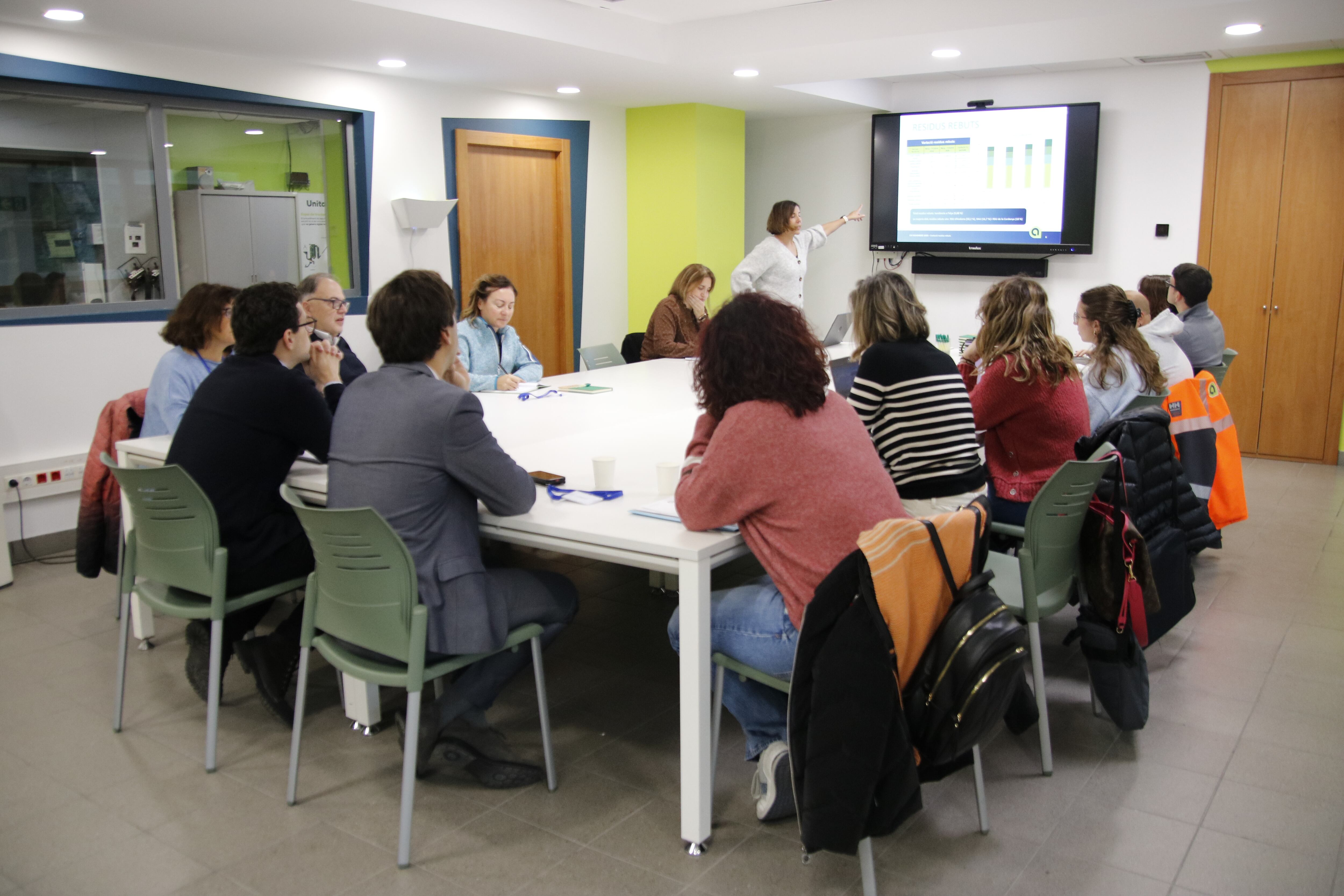 La reunió de la Comissió d’Informació i Vigilància del Centre de Tractament de Residus que ha tingut lloc aquest dijous