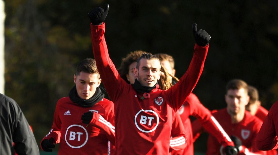 Gareth Bale, entrenando con la selección de Gales