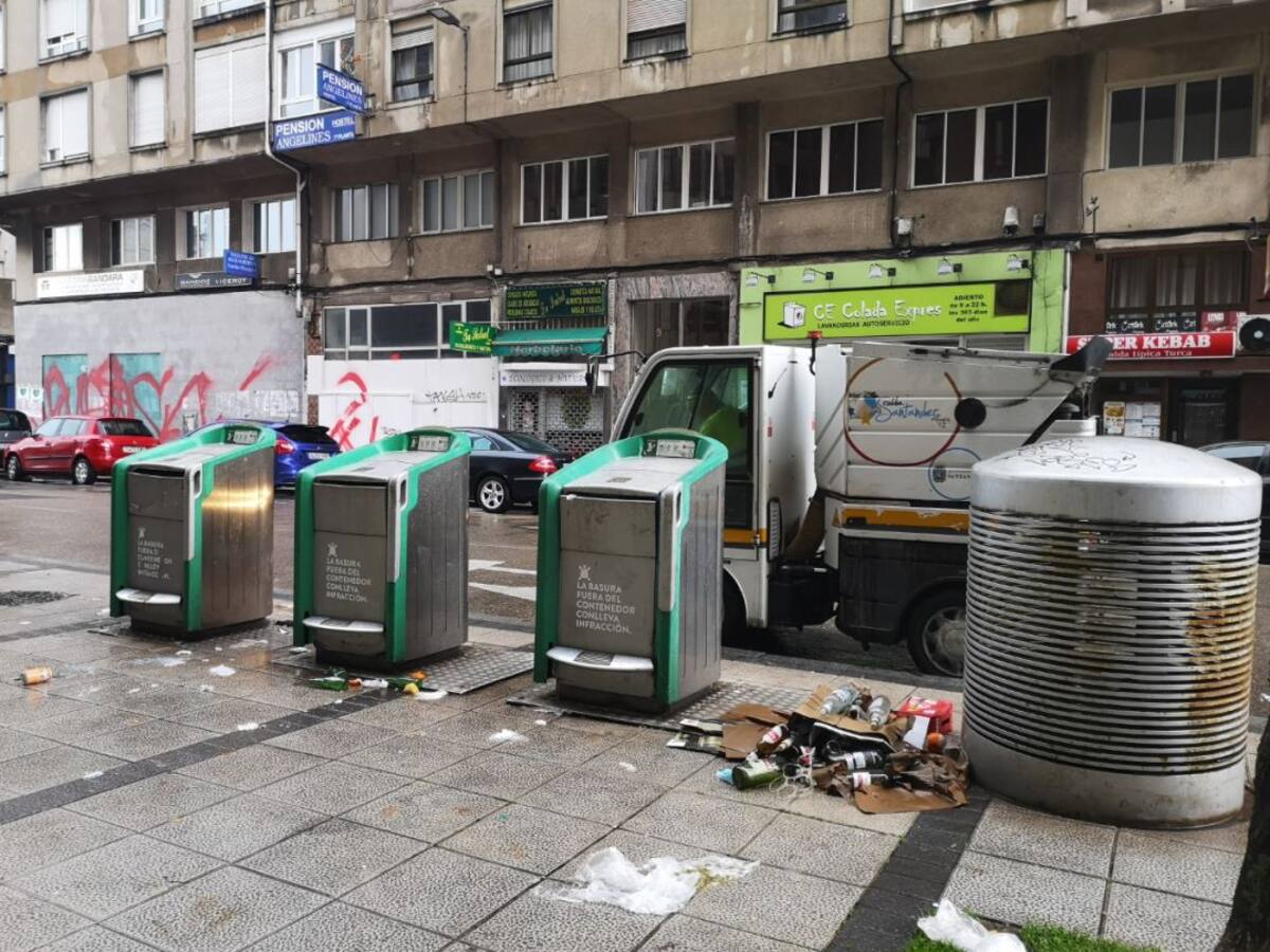 Santander despliega un dispositivo especial de limpieza para las fechas navideñas