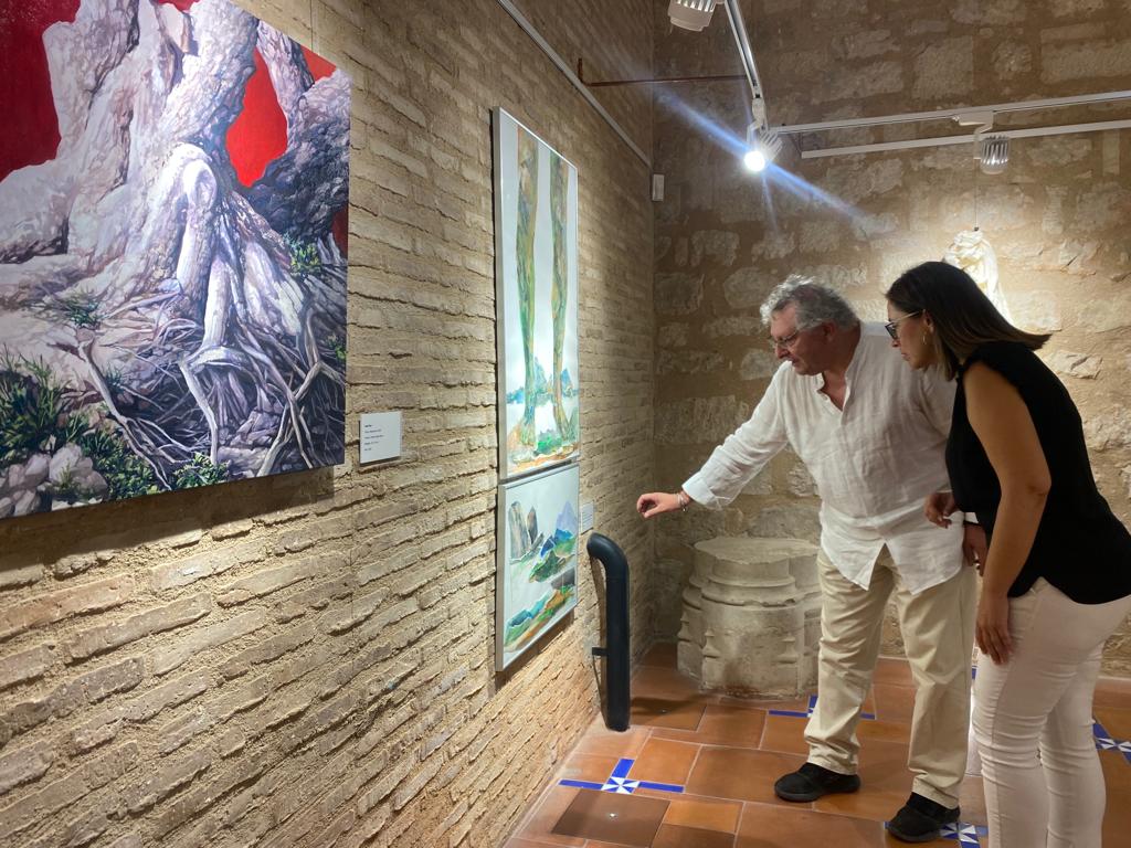 África Colomo visita la exposición