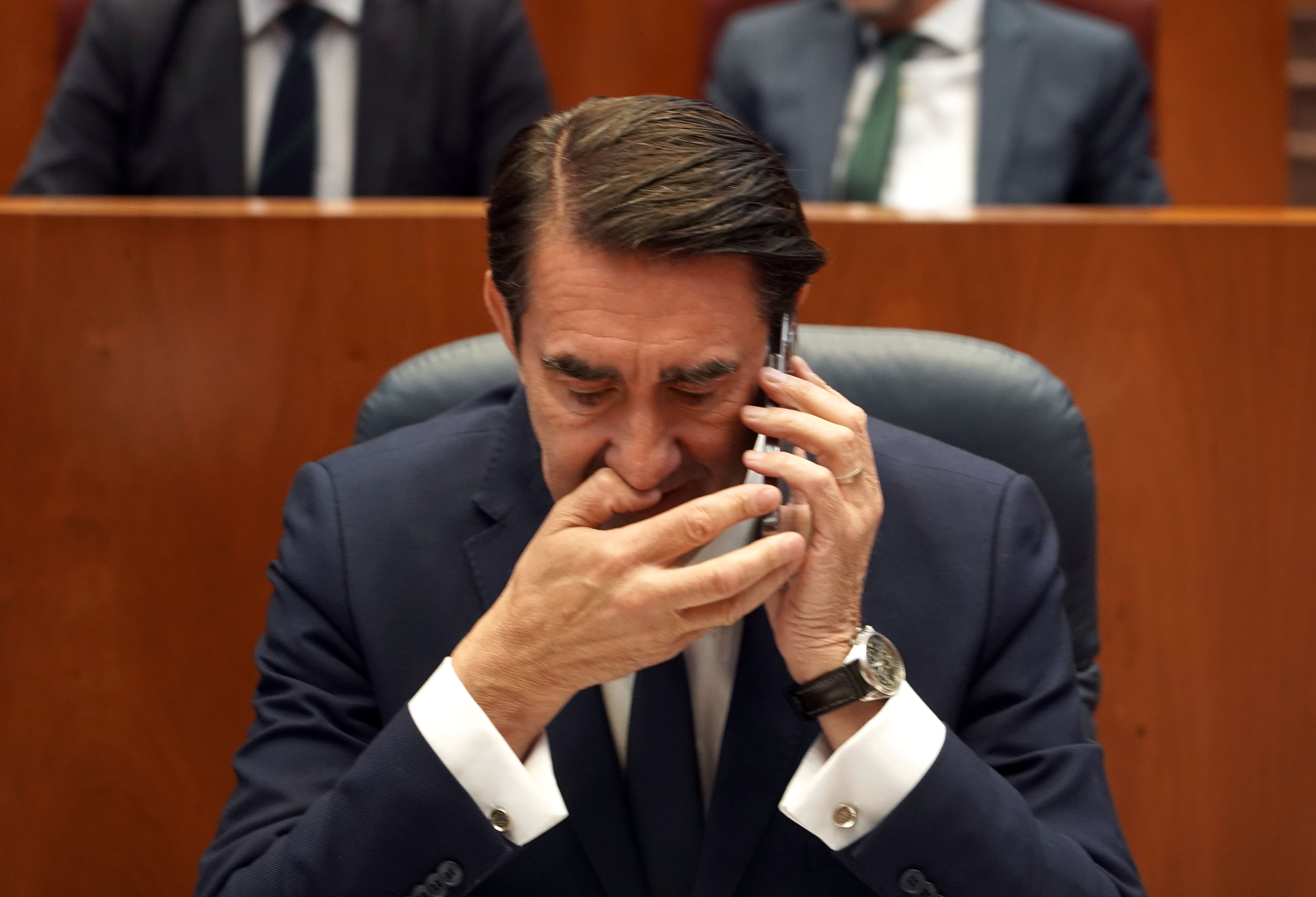 El presidente de la Junta, Alfonso Fernández Mañueco, durante el Pleno extraordinario de las Cortes