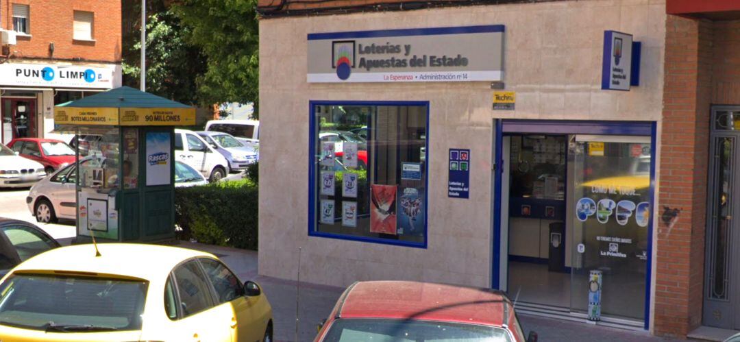 La administración fuenlabreña de la calle Zamora ha vendido un décimo del primer premio del Día de la Hispanidad