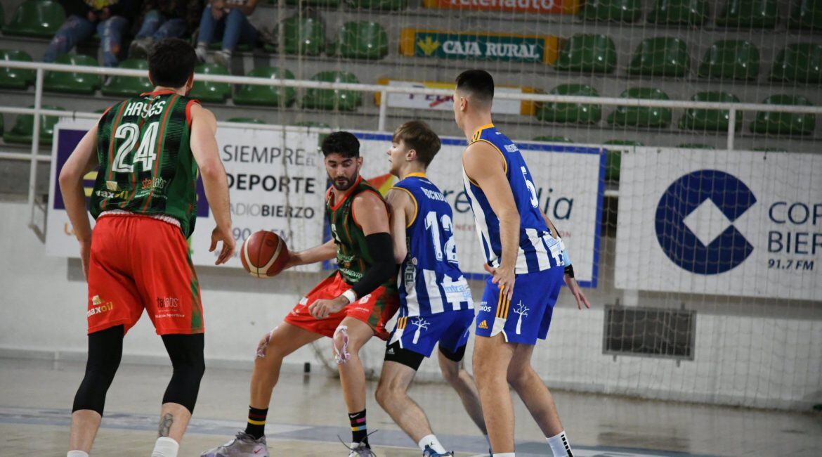 El Clínica Ponferrada SDP sumó su quinta derrota consecutiva