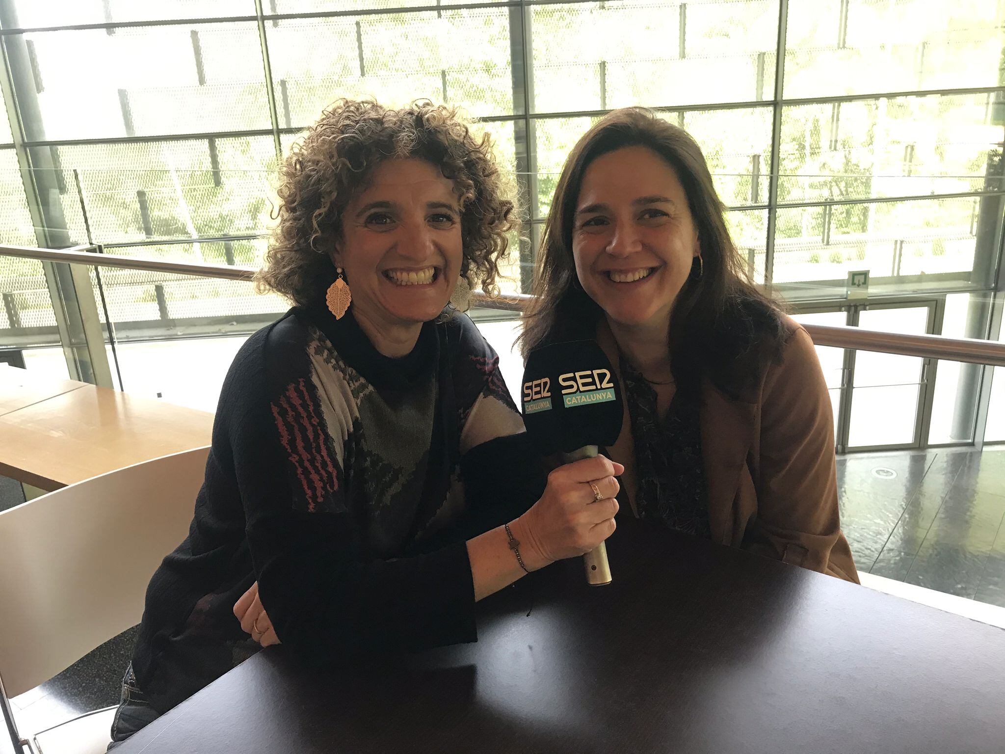 Carolina Roig i Sílvia Torrent, membre i presidenta del comitè científic del congrés
