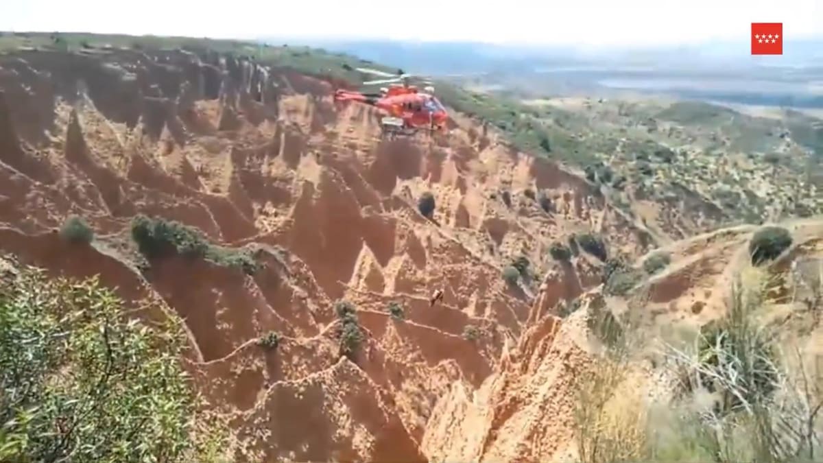 Espectacular rescate de un deportista accidentado en Alpedrete de la Sierra (Guadalajara)