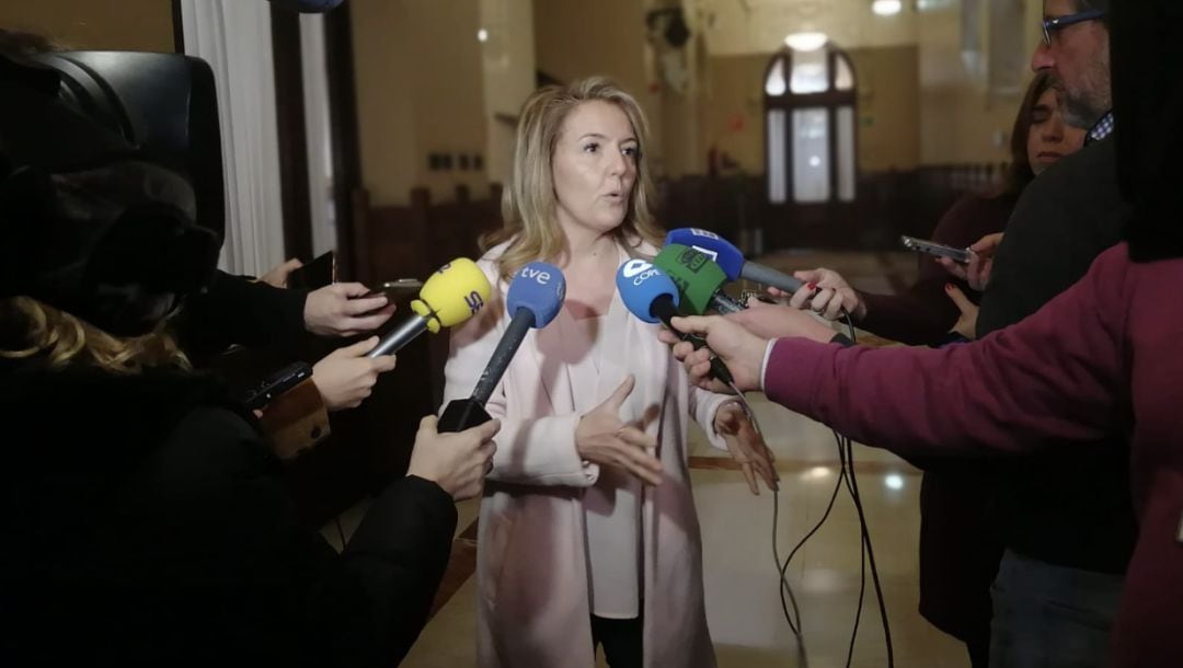 La portavoz, Teresa Mallada, en un encuentro con los medios en la Junta.