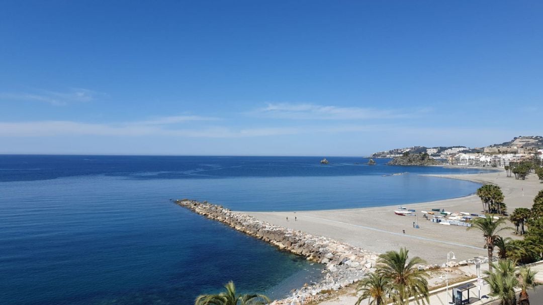 Imagen de las playas de la Costa Tropical