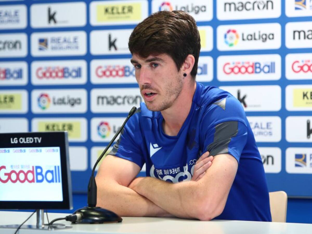 Aritz Elustondo: "Sería un sueño luchar por la liga, pero es pronto para hablar de eso"