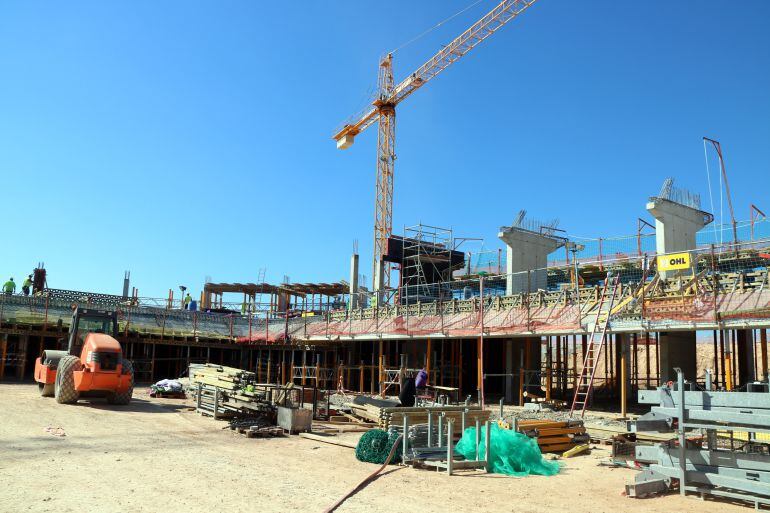 La Cambra de Comerç de Barcelona denuncia que el 2015 va ser el pitjor any pel que fa a inversió de l’Estat en infraestructures