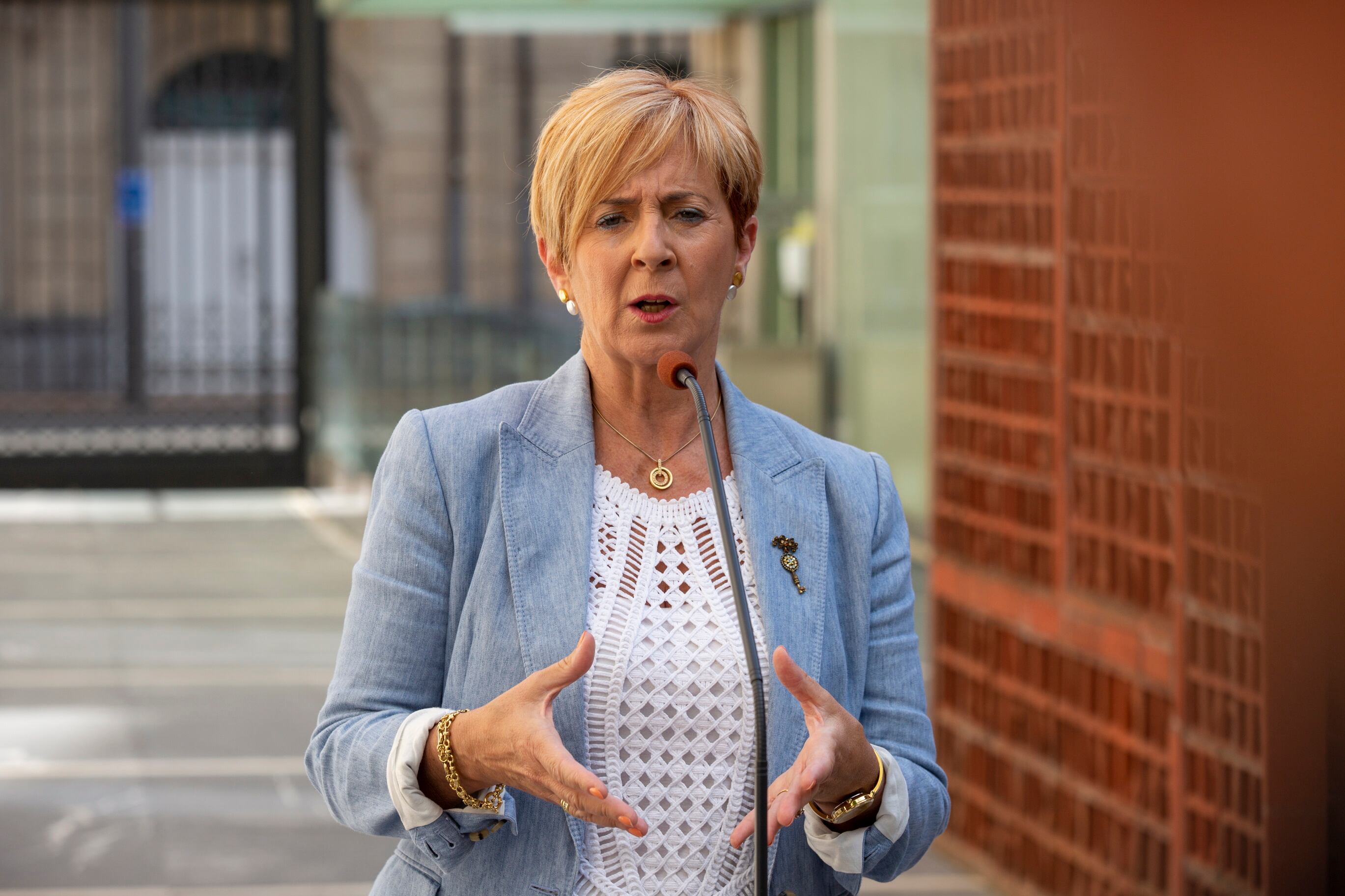 Presentado por la consejera de Desarrollo Económico, Arantxa Tapia, el objetivo del programa Bultzatu es dotar de liquidez inmediata a los negocios afectados por la invasión de Ucrania.