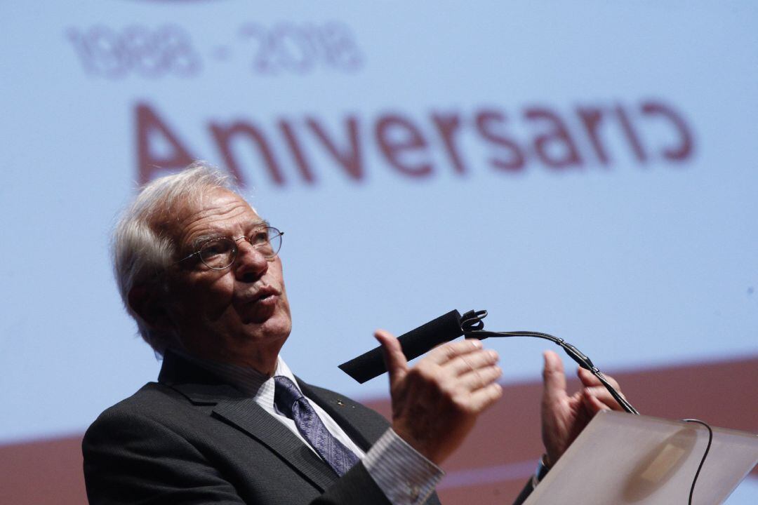 El ministro de Asuntos Exteriores, Unión Europea y de Cooperación, Josep Borrell, asiste a un acto con motivo del XXX aniversario de la Agencia Española de Cooperación Internacional para el Desarrollo (AECID). 
 POLITICA 
 Eduardo Parra - Europa Press
 