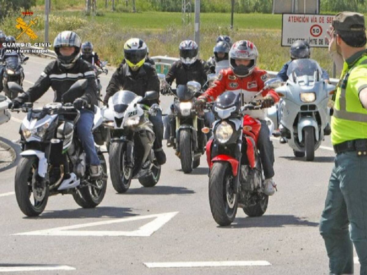 La Guardia Civil intensificará este verano el control de motocicletas y ciclomotores