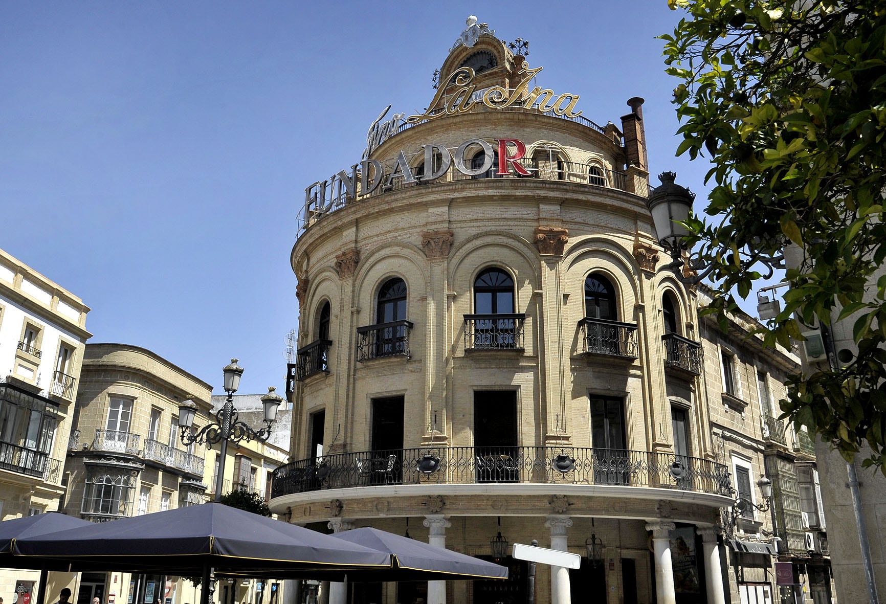 Edificio Gallo Azul de Jerez