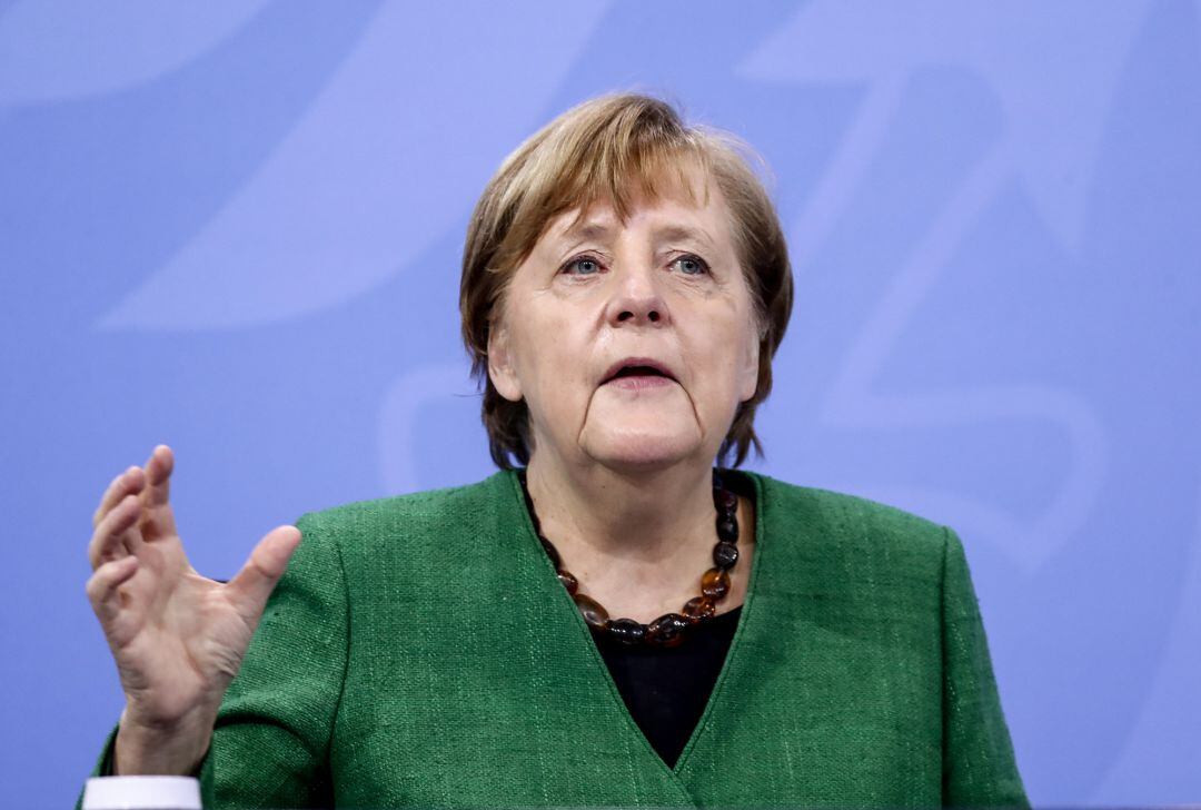 Alemania desaconseja viajar al extranjero y pedirá PCR al regreso