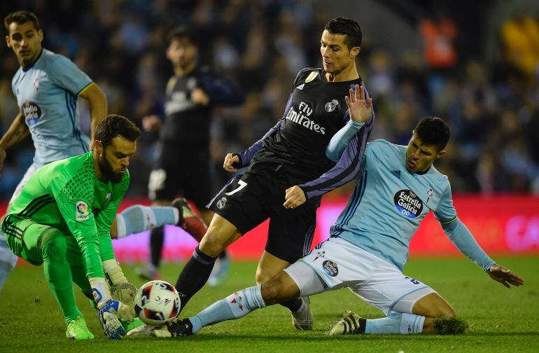 Cristiano durante el pasado partido entre el Celta y el Real Madrid en Copa del Rey.
