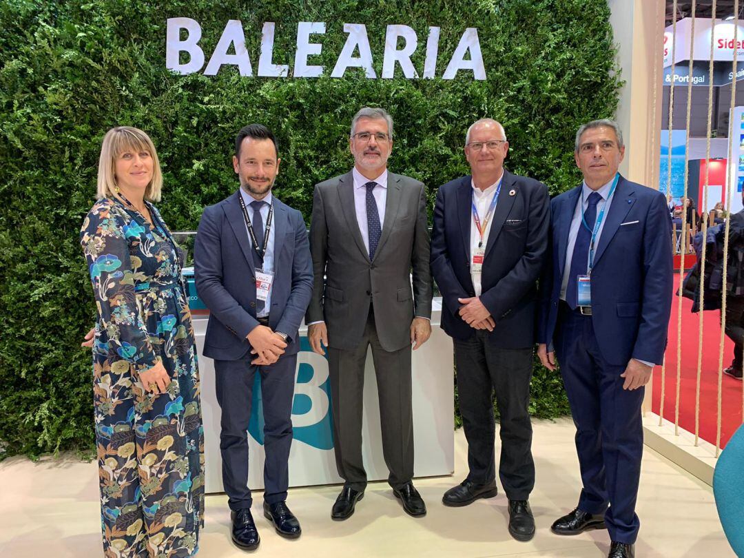 Convenio entre Dénia e Ibiza.